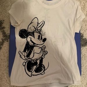 Minnie Mouse t shirt
